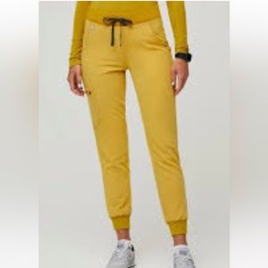 XL Light Gold Figs Zamora